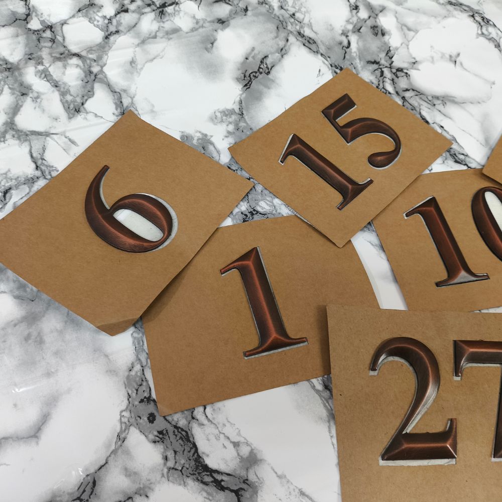 אותיות מתכת בולטות תלת מימד – תמונה 14