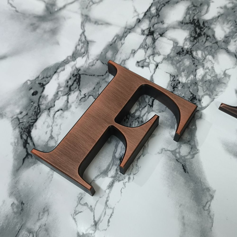 אותיות מתכת בולטות תלת מימד – תמונה 4